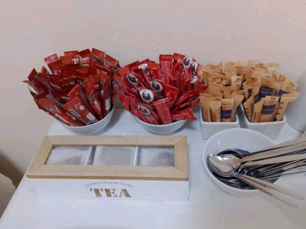Coffee & Tea Bar